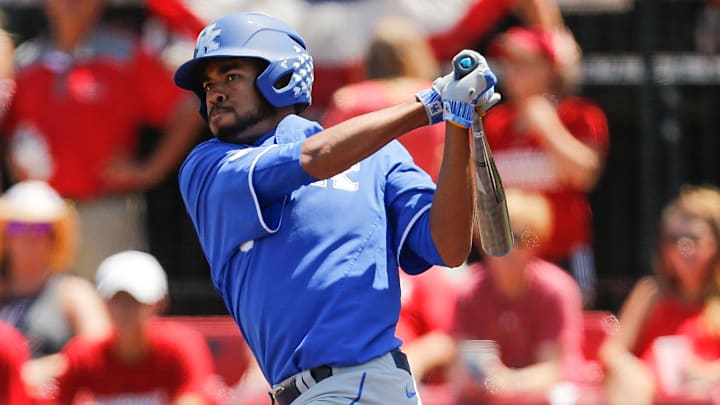 2017 NCAA Division I Men's Baseball Super Regional: Kentucky v Louisville