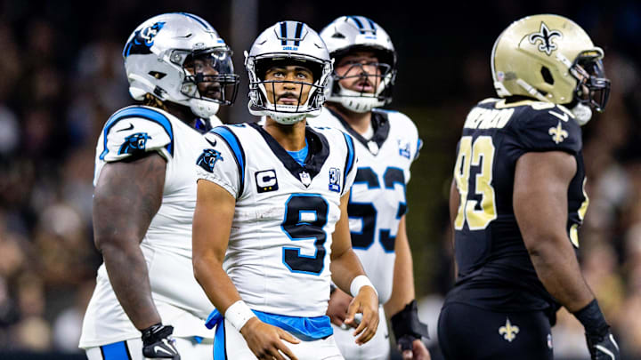 Sep 8, 2024; New Orleans, Louisiana, USA;  Carolina Panthers quarterback Bryce Young (9) looks at the video boards against the New Orleans Saints during the first half at Caesars Superdome. Mandatory Credit: Stephen Lew-Imagn Images