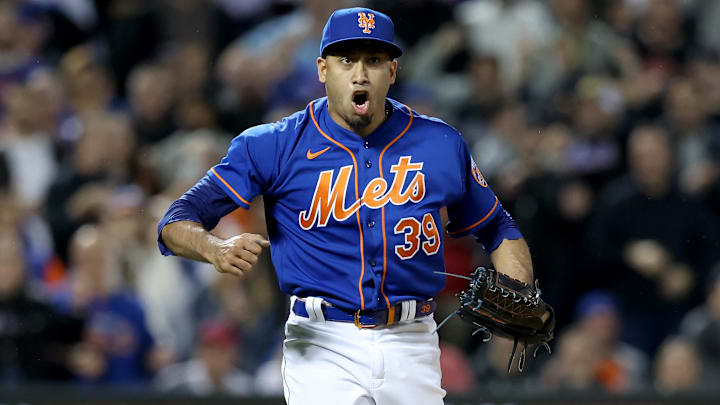 Sep 28, 2022; New York City, New York, USA; New York Mets relief pitcher Edwin Diaz (39) reacts