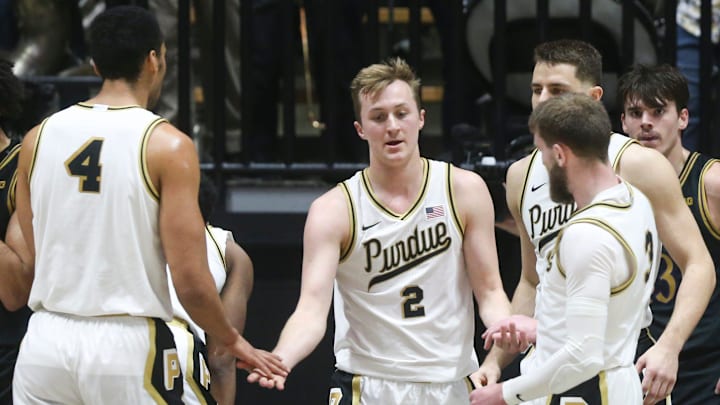 Purdue Boilermakers guard Fletcher Loyer (2) celebrates with teammates