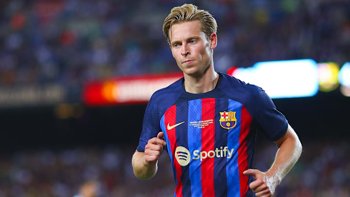 Frenkie de Jong répond au Barça.