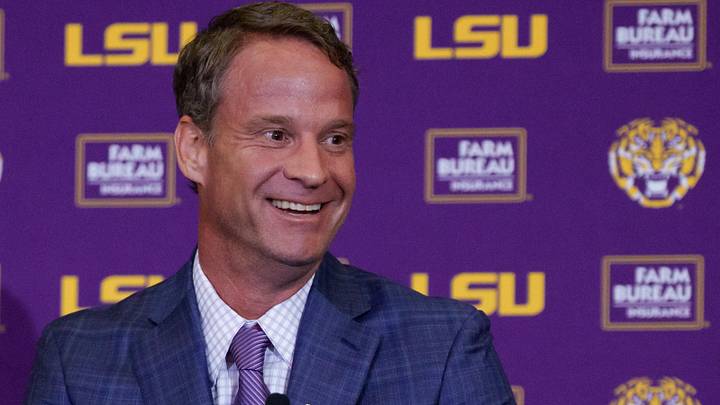 Lane Kiffin speaks at his introductory press conference Lane Kiffin speaks at his introductory press conference
