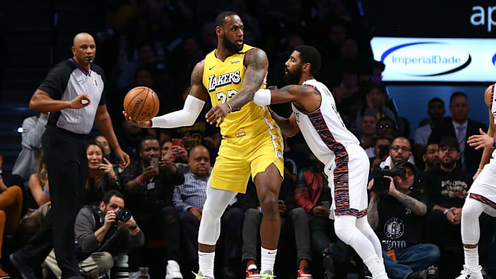 Lakers quieren sumar a Kyrie Irving