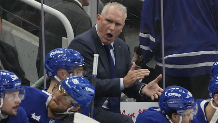 Oct 28, 2025; Toronto, Ontario, CAN; Toronto Maple Leafs head coach Craig Berube tries to motivate his team during the third period against the Calgary Flames at Scotiabank Arena. Mandatory Credit: John E. Sokolowski-Imagn Images