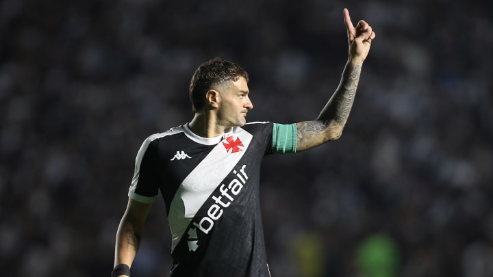 Vasco tenta retomar sequência de vitórias na temporada