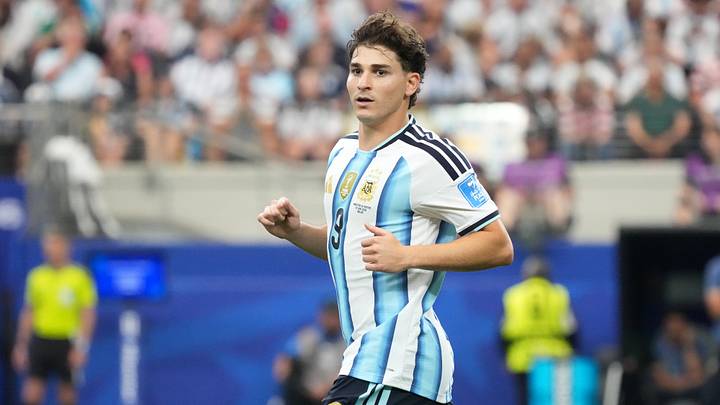 Júlian Álvarez steht im Fokus des FC Barcelona Júlian Álvarez steht im Fokus des FC Barcelona