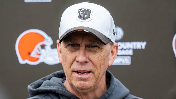 May 8, 2026; Berea, OH, USA; Cleveland Browns head coach Todd Monken talks to the media after rookie minicamp at CrossCountry Mortgage Campus. Mandatory Credit: Ken Blaze-Imagn Images
May 8, 2026; Berea, OH, USA; Cleveland Browns head coach Todd Monken talks to the media after rookie minicamp at CrossCountry Mortgage Campus. Mandatory Credit: Ken Blaze-Imagn Images