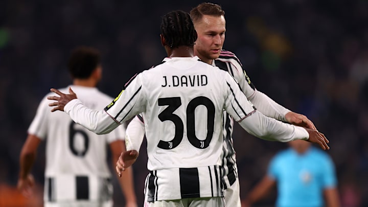 Jonathan David of Juventus Fc (F) celebrates with his team