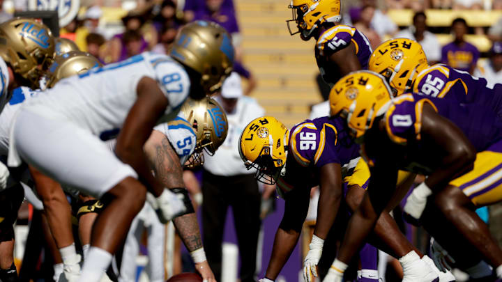UCLA v LSU