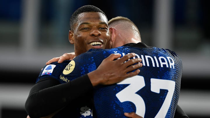 Denzel Dumfries e Milan Skriniar 