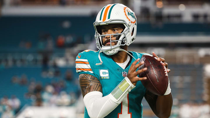 Buffalo Bills v Miami Dolphins