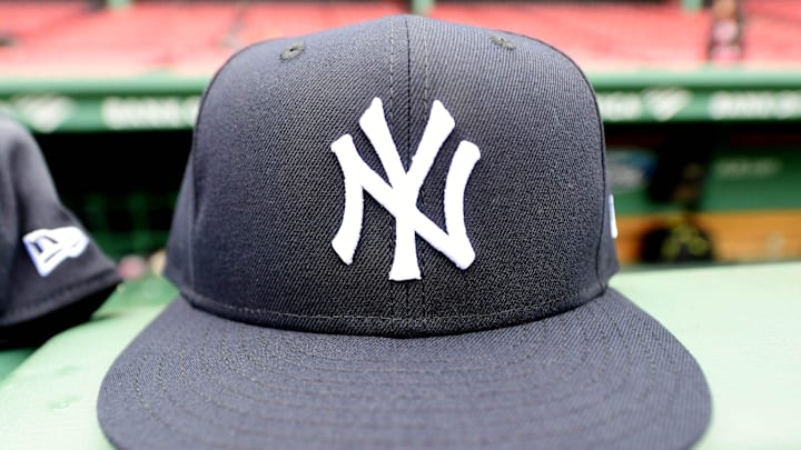 Jun 14, 2025; Boston, Massachusetts, USA; A general view of a New York Yankees cap on the dugout railing prior to a game against the Boston Red Sox at Fenway Park. Mandatory Credit: Bob DeChiara-Imagn Images Jun 14, 2025; Boston, Massachusetts, USA; A general view of a New York Yankees cap on the dugout railing prior to a game against the Boston Red Sox at Fenway Park. Mandatory Credit: Bob DeChiara-Imagn Images