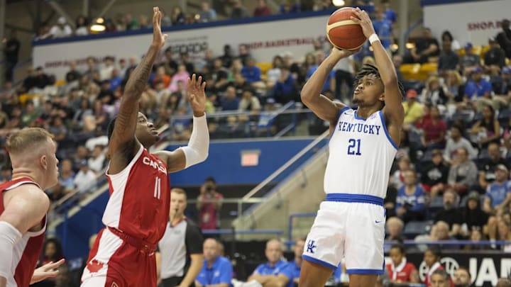 Jul 16, 2023; Toronto, Ontario, Canada; USA-Kentucky guard DJ Wagner (21) shoots for a basket.