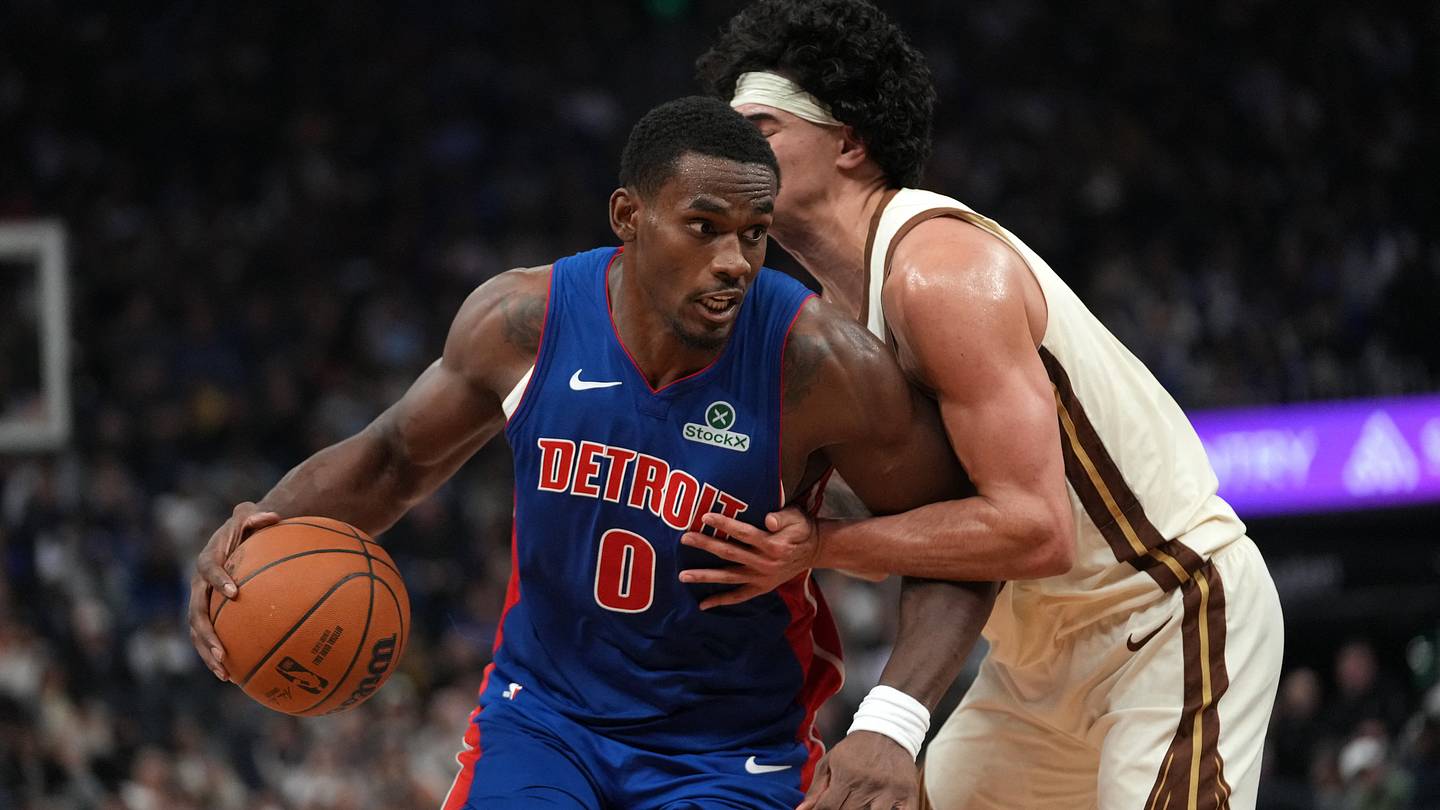 The Pistons Should Seriously Consider Trading Jalen Duren Amid Stalled Contract Talks. Here's Why.