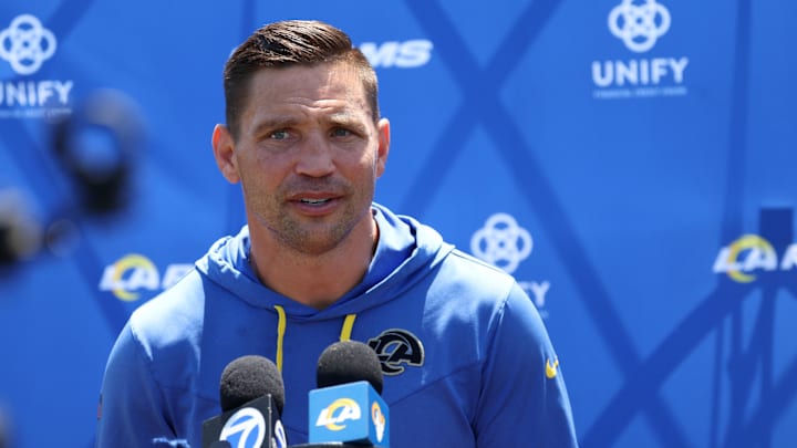 Jul 31, 2024; Los Angeles, CA, USA; Los Angeles Rams defensive coordinator Chris Shula speaks to the media after training camp at Loyola Marymount University. Mandatory Credit: Kiyoshi Mio-Imagn Images Jul 31, 2024; Los Angeles, CA, USA; Los Angeles Rams defensive coordinator Chris Shula speaks to the media after training camp at Loyola Marymount University. Mandatory Credit: Kiyoshi Mio-Imagn Images