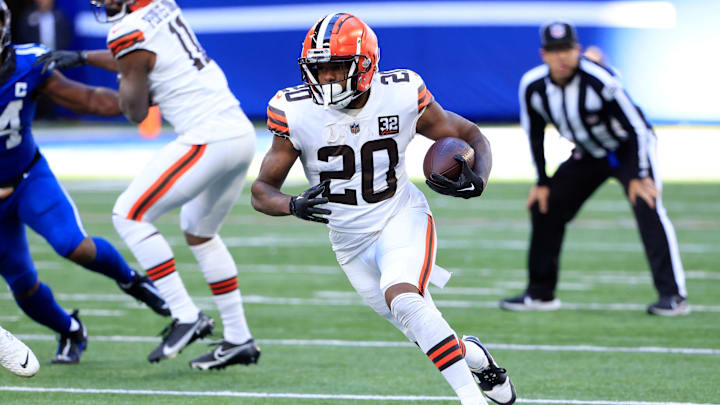 Cleveland Browns v Indianapolis Colts