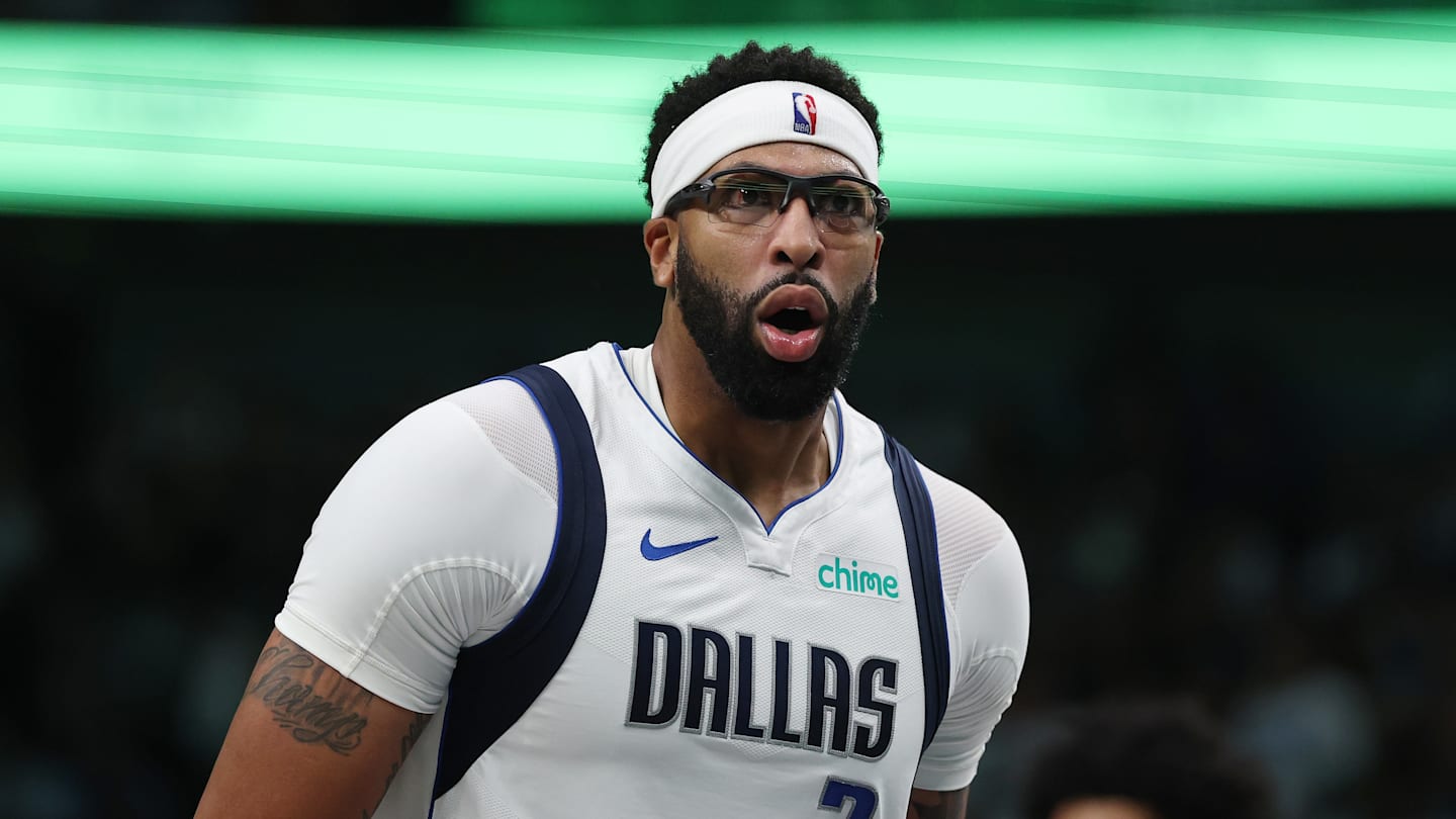 Anthony Davis temptation threatens to derail what the Hawks are quietly building