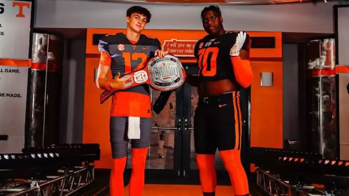 2025 5-star OT David Sanders Jr. during his official visit to Tennessee. (Photo courtesy of George MacIntyre) 2025 5-star OT David Sanders Jr. during his official visit to Tennessee. (Photo courtesy of George MacIntyre)