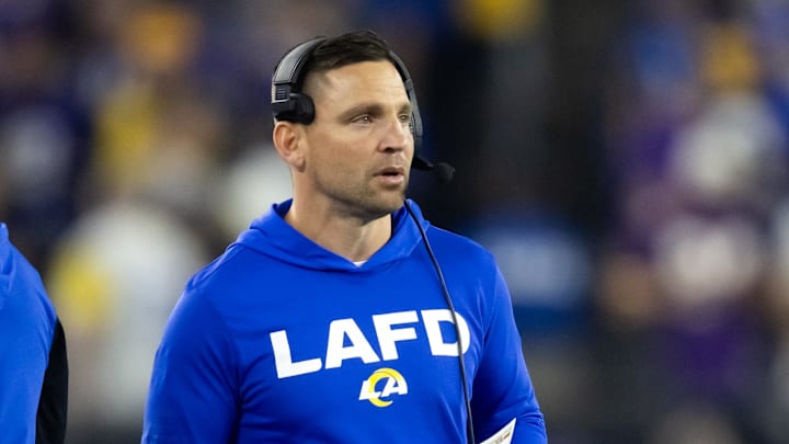 Jan 13, 2025; Glendale, AZ, USA; Los Angeles Rams defensive coordinator Chris Shula against the Minnesota Vikings during an NFC wild card game at State Farm Stadium. Mandatory Credit: Mark J. Rebilas-Imagn Images Jan 13, 2025; Glendale, AZ, USA; Los Angeles Rams defensive coordinator Chris Shula against the Minnesota Vikings during an NFC wild card game at State Farm Stadium. Mandatory Credit: Mark J. Rebilas-Imagn Images