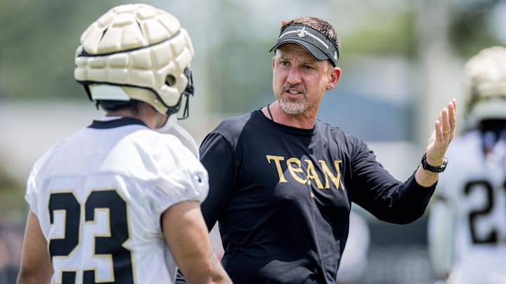 Jun 13, 2023; New Orleans, LA, USA;  New Orleans Saints head coach Dennis Allen gives instruction to