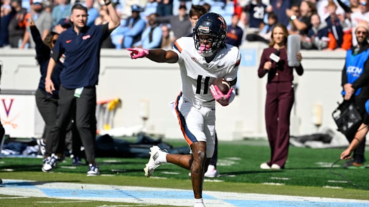 Virginia Cavaliers wide receiver Trell Harris 