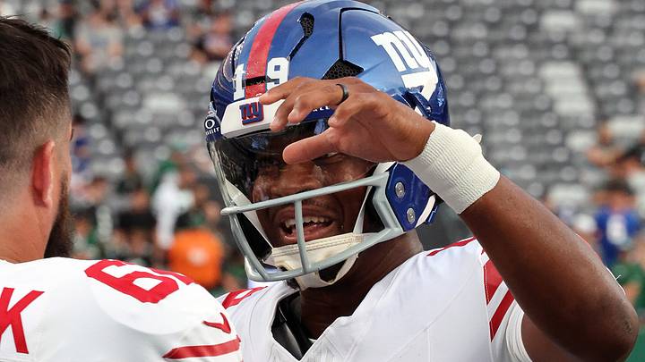 New York Giants quarterback Jameis Winston New York Giants quarterback Jameis Winston