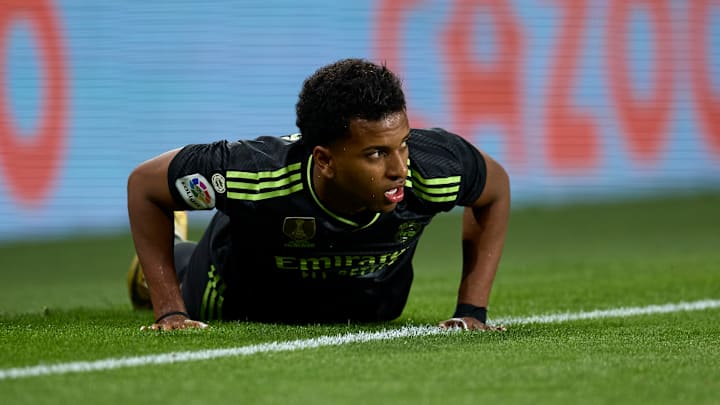 Le Real Madrid est tombé sur la pelouse de la Real Sociedad.