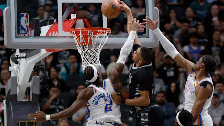 Oklahoma City Thunder v San Antonio Spurs - Emirates NBA Cup