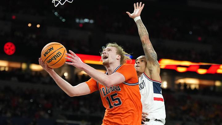 Apr 4, 2026; Indianapolis, IN, USA;  Illinois Fighting Illini forward Jake Davis (15) shoots against the Connecticut Huskies in the second half during a semifinal of the Final Four of the men's 2026 NCAA Tournament at Lucas Oil Stadium. Mandatory Credit: Robert Deutsch-Imagn Images
