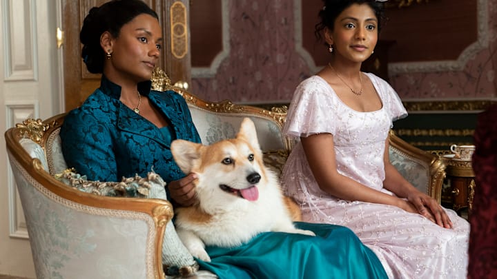 Bridgerton. (L to R) Simone Ashley as Kate Sharma, Charithra Chandran as Edwina Sharma in episode 201 of Bridgerton. Cr. Liam Daniel/Netflix © 2022