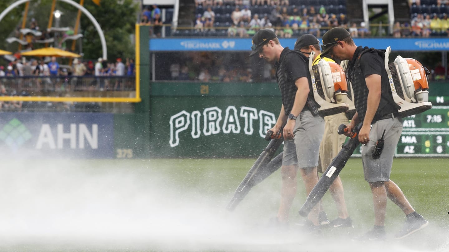 Pirates vs. Nationals Hit With Rain Delay