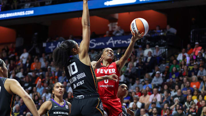 Kelsey Mitchell signed a supermax contract with the Indiana Fever worth $249,244 for the 2025 season.