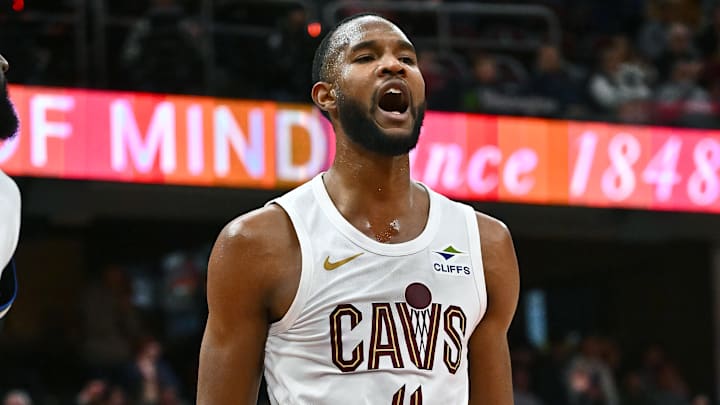 Milwaukee Bucks v Cleveland Cavaliers