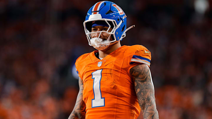 Jan 4, 2026; Denver, Colorado, USA; Denver Broncos tight end Evan Engram (1) in the fourth quarter against the Los Angeles Chargers at Empower Field at Mile High. 