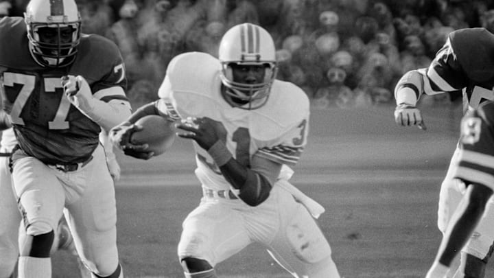 Miami Dolphins running back Eddie Hill Miami Dolphins running back Eddie Hill