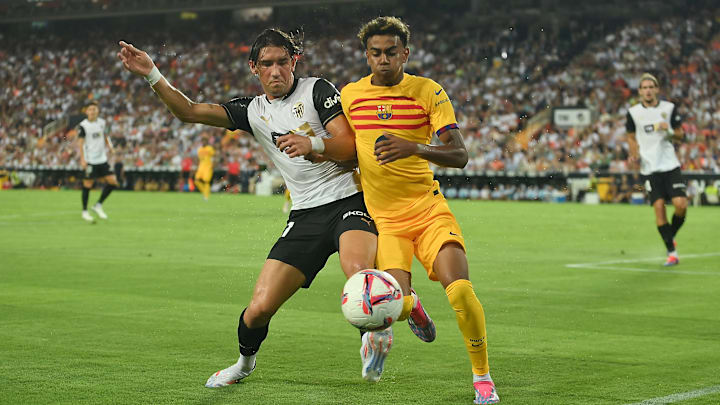 Valencia CF v FC Barcelona  - La Liga EA Sports