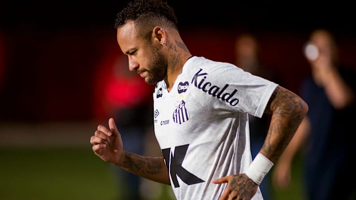 Camisa 10 só tem contrato até junho