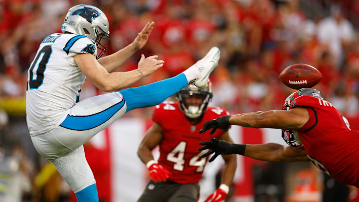 A lucky duck appeared on the field right before the Tampa Bay Buccaneers blocked a punt against the Panthers in Week 17.