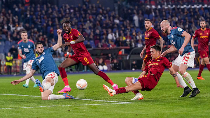 Feyenoord e Roma voltam a se encontrar na Europa League.