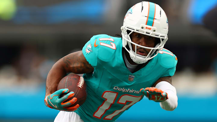 Miami Dolphins v Carolina Panthers - NFL 2025