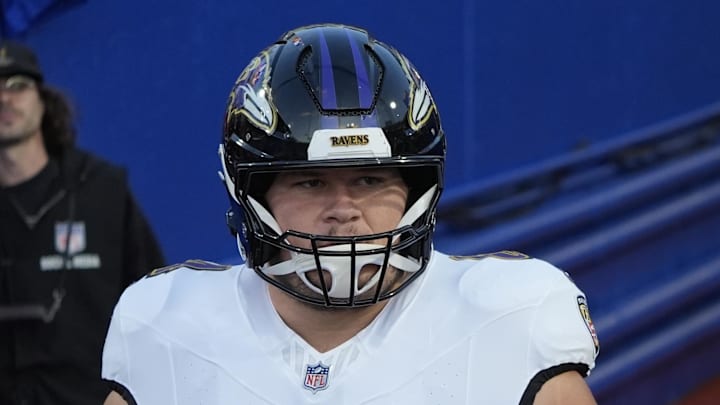 Baltimore Ravens center Tyler Linderbaum Baltimore Ravens center Tyler Linderbaum