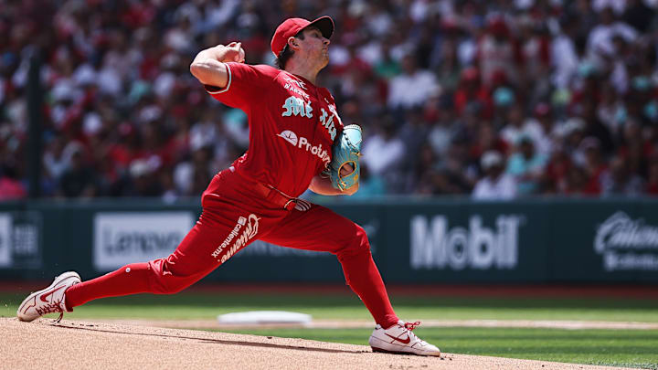 Diablos Rojos contrató a Trevor Bauer para el comienzo de la temporada 