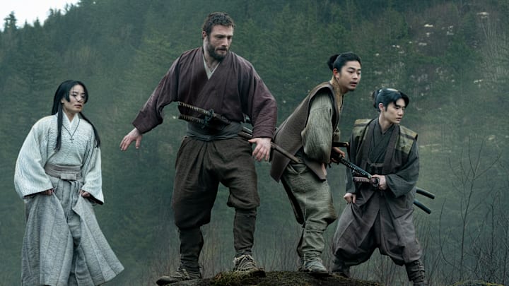 “SHOGUN” -- "Broken to the Fist" -- Episode 5 (Airs March 19) Pictured (L-R): Anna Sawai as Toda Mariko, Cosmo Jarvis as John Blackthorne, Yuki Kura as Yoshii Nagakado, Jodai Suzuki as Toranaga’s Brown Kosho. CR: Katie Yu/FX
