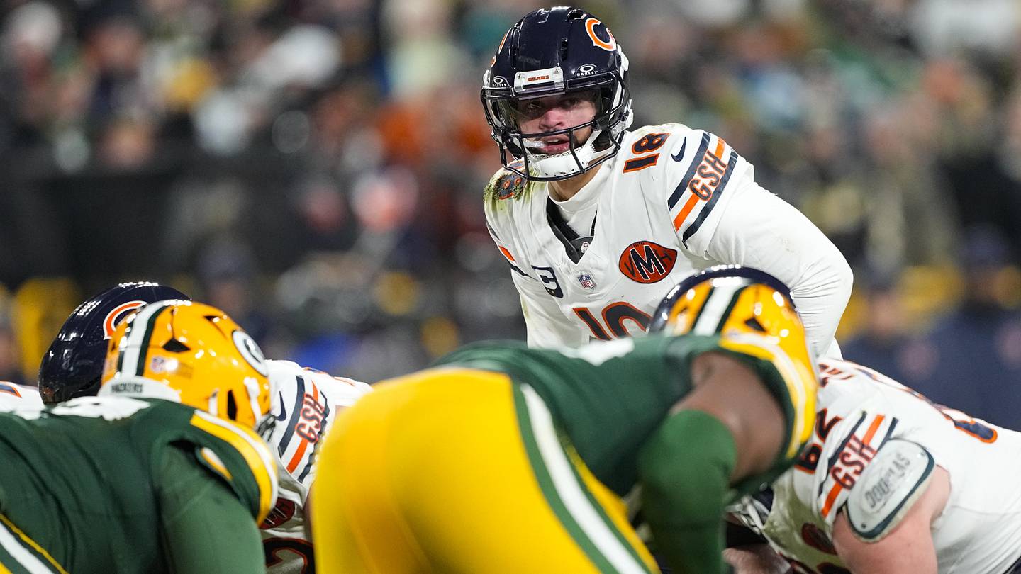 Caleb Williams Has a Higher Opinion of Aaron Rodgers Than Be