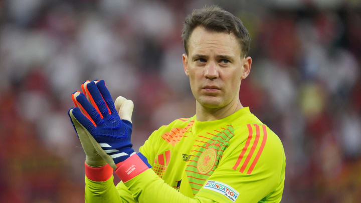 Neuer conquistou o título mundial com a seleção alemã