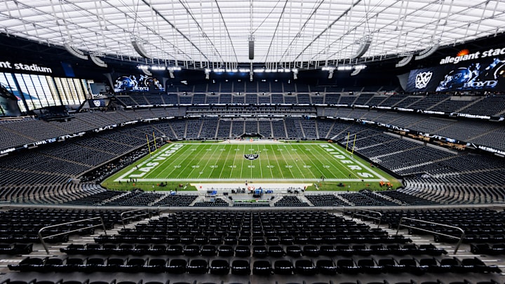 San Francisco 49ers v Las Vegas Raiders