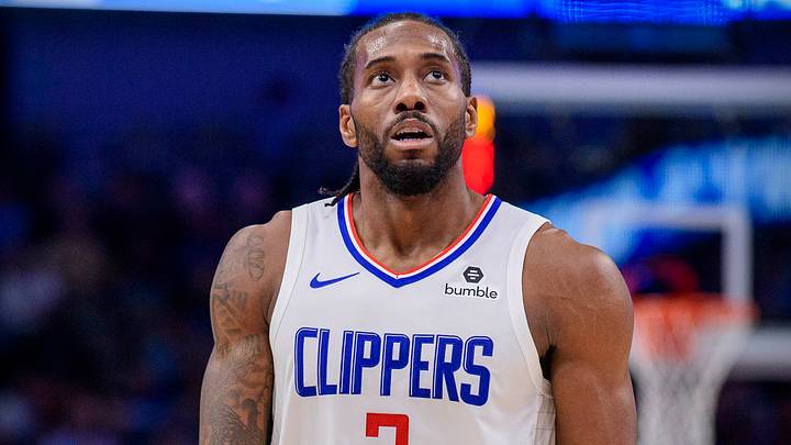 Nov 26, 2019; Dallas, TX, USA; LA Clippers forward Kawhi Leonard (2) in action during the game between the Mavericks and the Clippers at the American Airlines Center. Mandatory Credit: Jerome Miron-USA TODAY Sports Nov 26, 2019; Dallas, TX, USA; LA Clippers forward Kawhi Leonard (2) in action during the game between the Mavericks and the Clippers at the American Airlines Center. Mandatory Credit: Jerome Miron-USA TODAY Sports