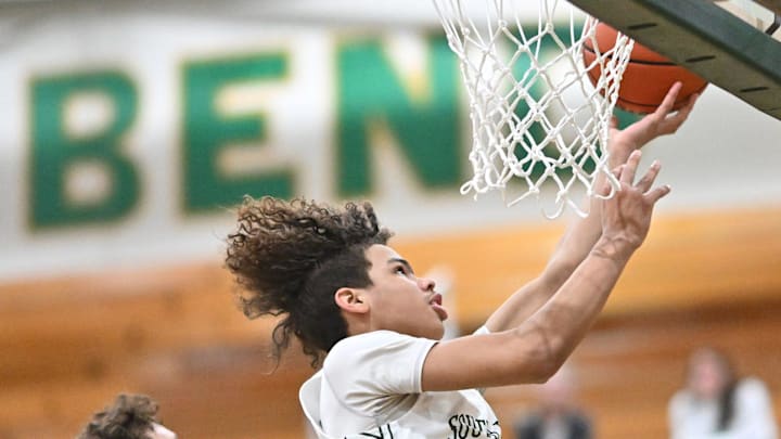 Washington's Steven Reynolds (3) goes up for a shot in front of Bremen s Silas Laidig (24) Thursday, Jan. 5, 2023, at Washington High School.
High School Boys Basketball Bremen Lions At Washington Panthers Washington's Steven Reynolds (3) goes up for a shot in front of Bremen s Silas Laidig (24) Thursday, Jan. 5, 2023, at Washington High School.
High School Boys Basketball Bremen Lions At Washington Panthers