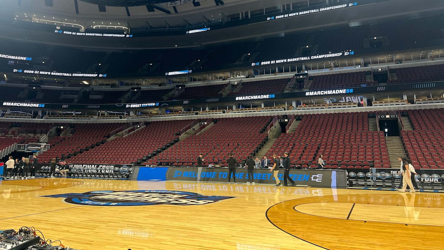 NCAA Tournament Live Updates from No. 4 Alabama vs. No. 1 Michigan in Sweet 16