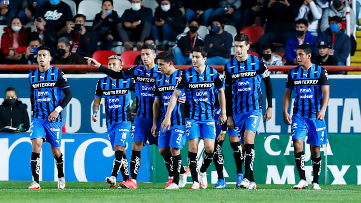 Jugadores de Rayados de Monterrey celebran un gol. Jugadores de Rayados de Monterrey celebran un gol.